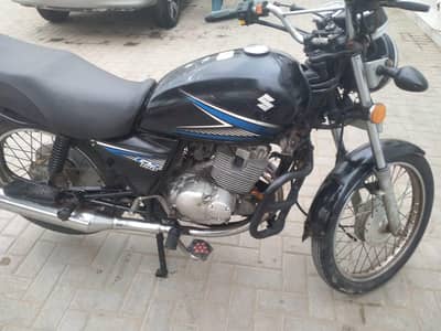 Suzuki GS 150 Model 2017