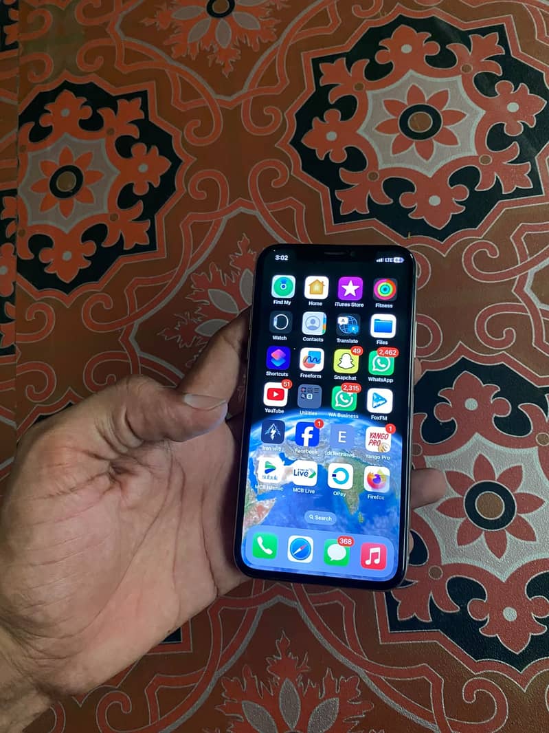 Apple iPhone X 2