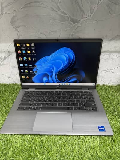 Dell Latitude 7420 (i7 11th Gen) (16/256) Metal Body