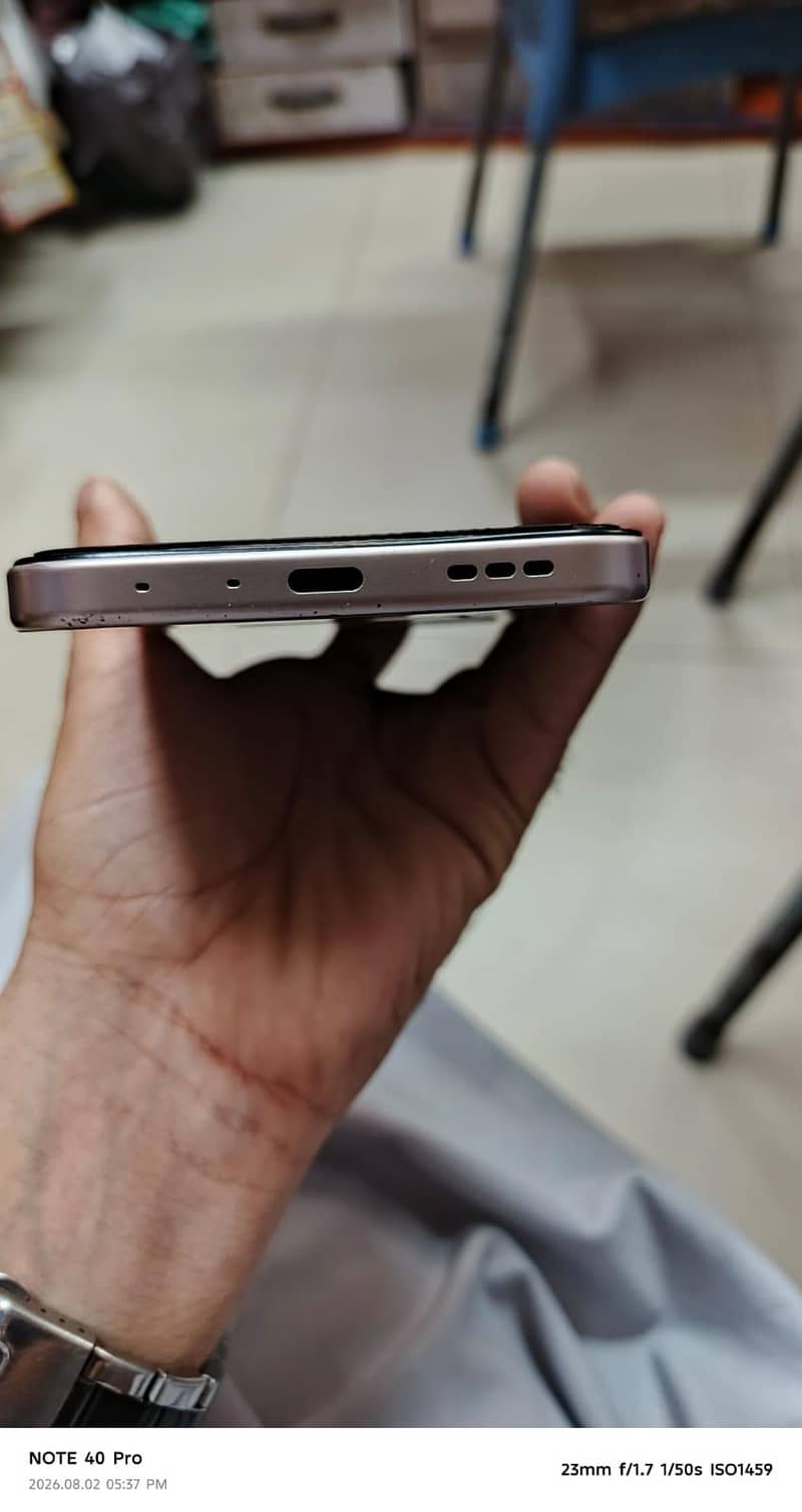 OPPO A6 5