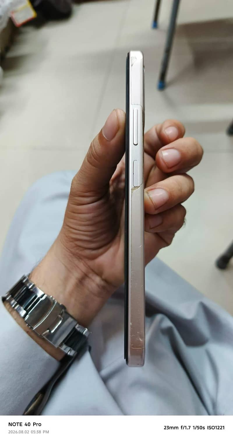 OPPO A6 6