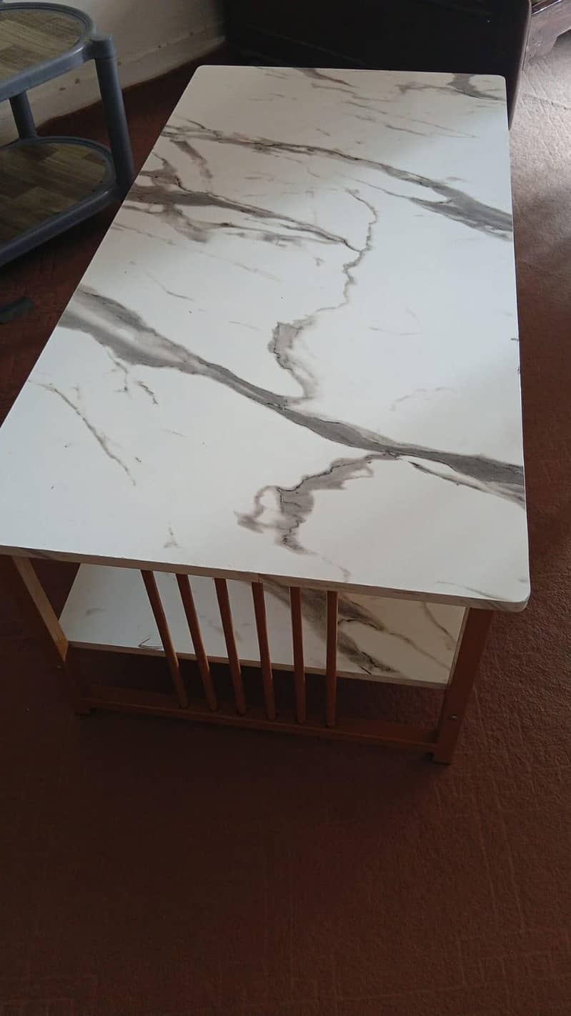 center table 0