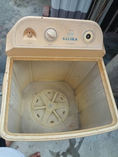 Washing machine and dryer for Sale 4500 each
