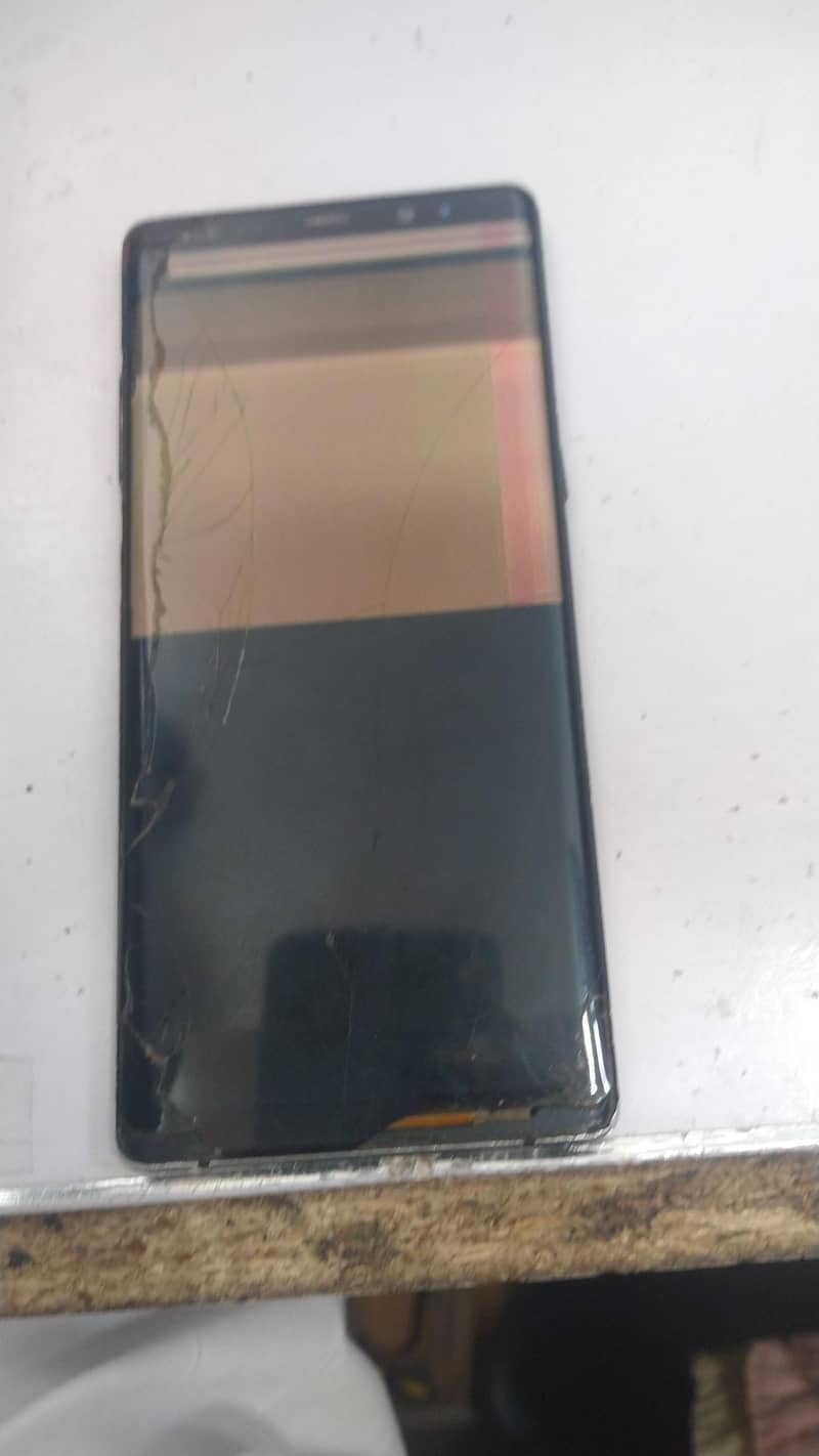Samsung Mobile Note 8 1