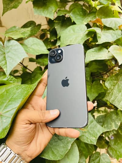 Apple iPhone 15 plus