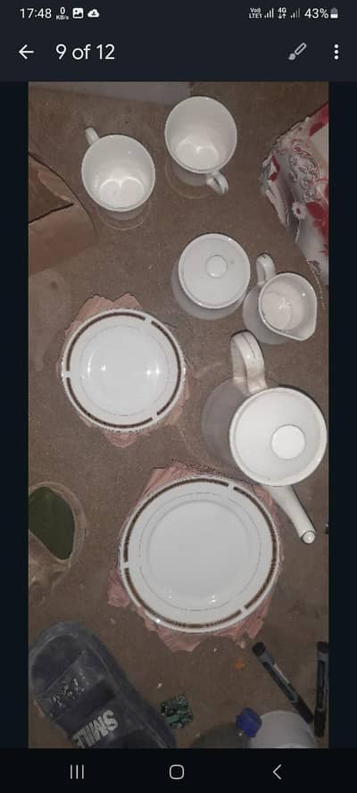 24 pcs made with porcelain