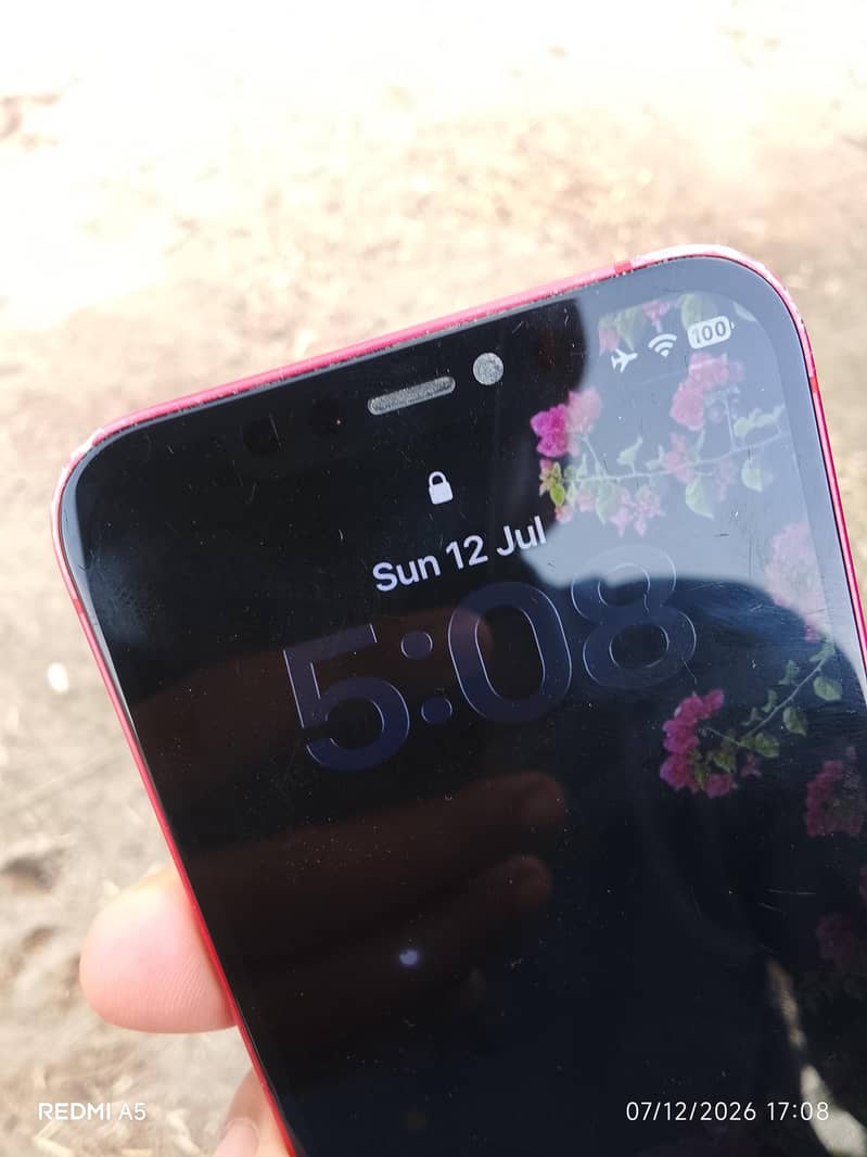 Apple iPhone 12 3