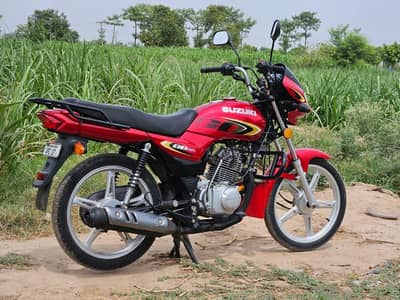 suzuki gd 110s red color 2022/23 good condition koi kam nhi hoby wala