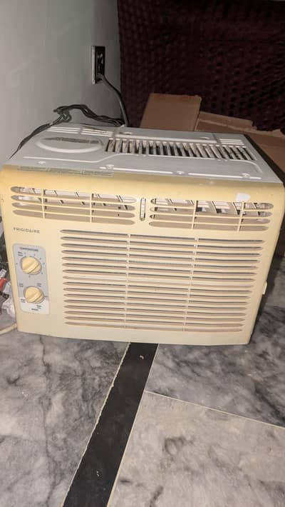 window ac