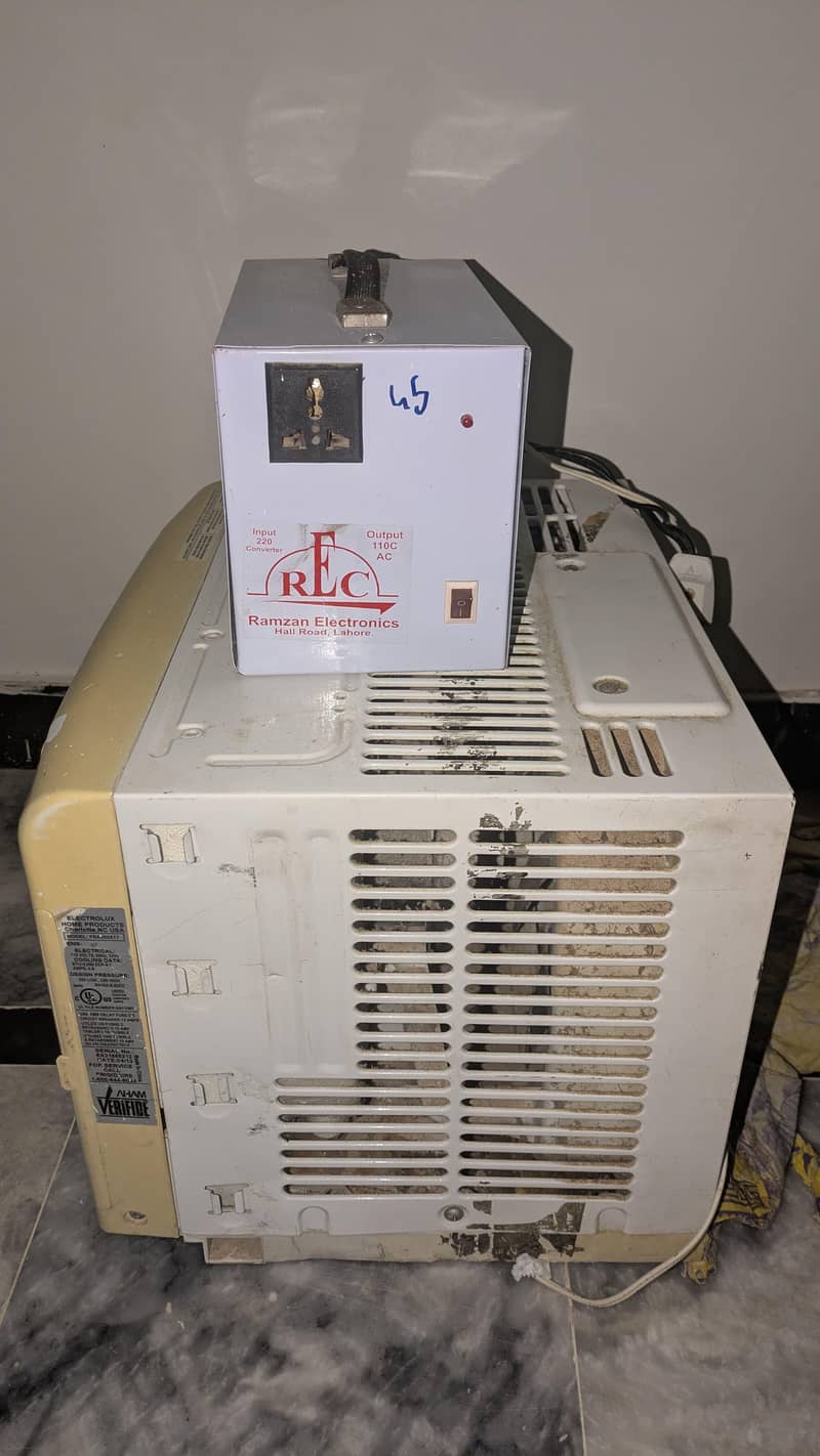 window ac 2