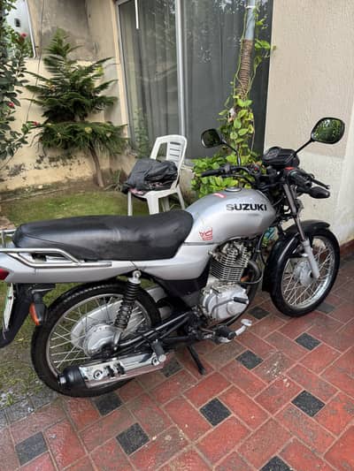 Suzuki GD 110 2016 Model Lahore Registered