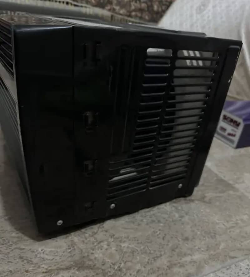 Midea window Ac 3