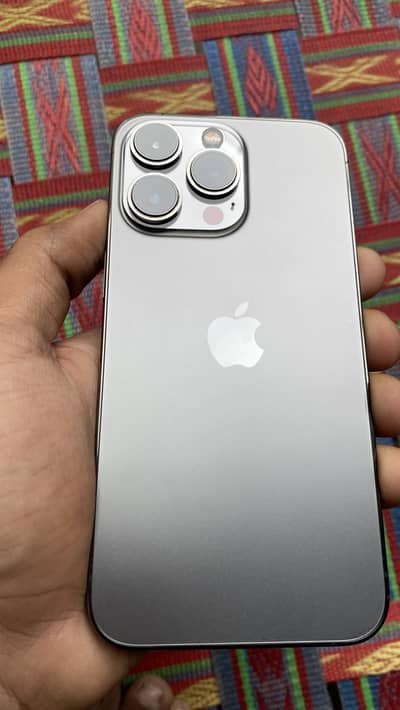 Apple iPhone 13 Pro