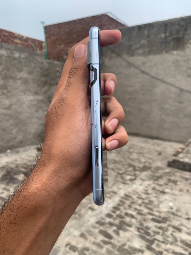Google Pixel 8 Pro 3