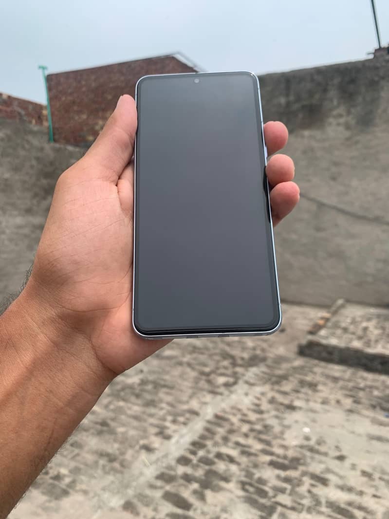 Google Pixel 8 Pro 4