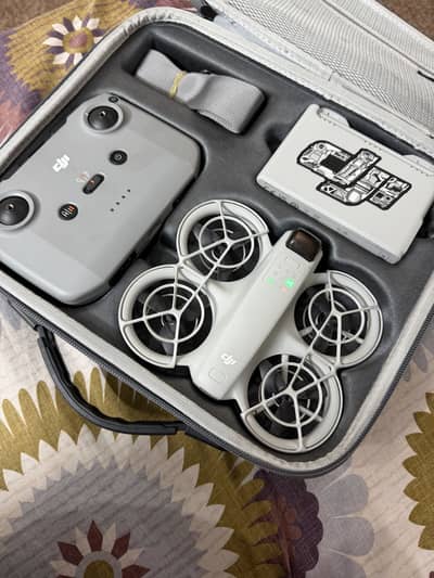 DJI Neo fly more combo