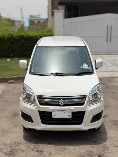 Wagon R VXL 2022 Modle 1st Owner Punjab Registered.