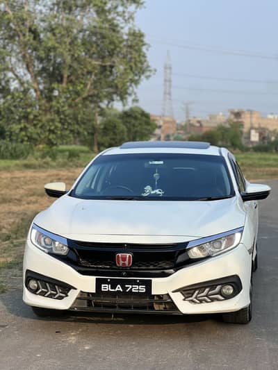 Honda civic 1.8 full option 2017 total original paint bumper to bumper