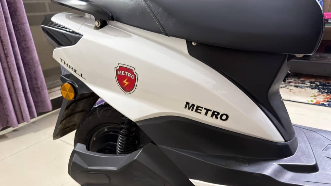 Metro thrill 8