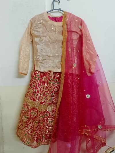 2 Beautiful Girls Sharara