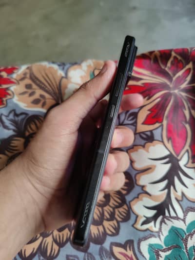Asus ROG  8