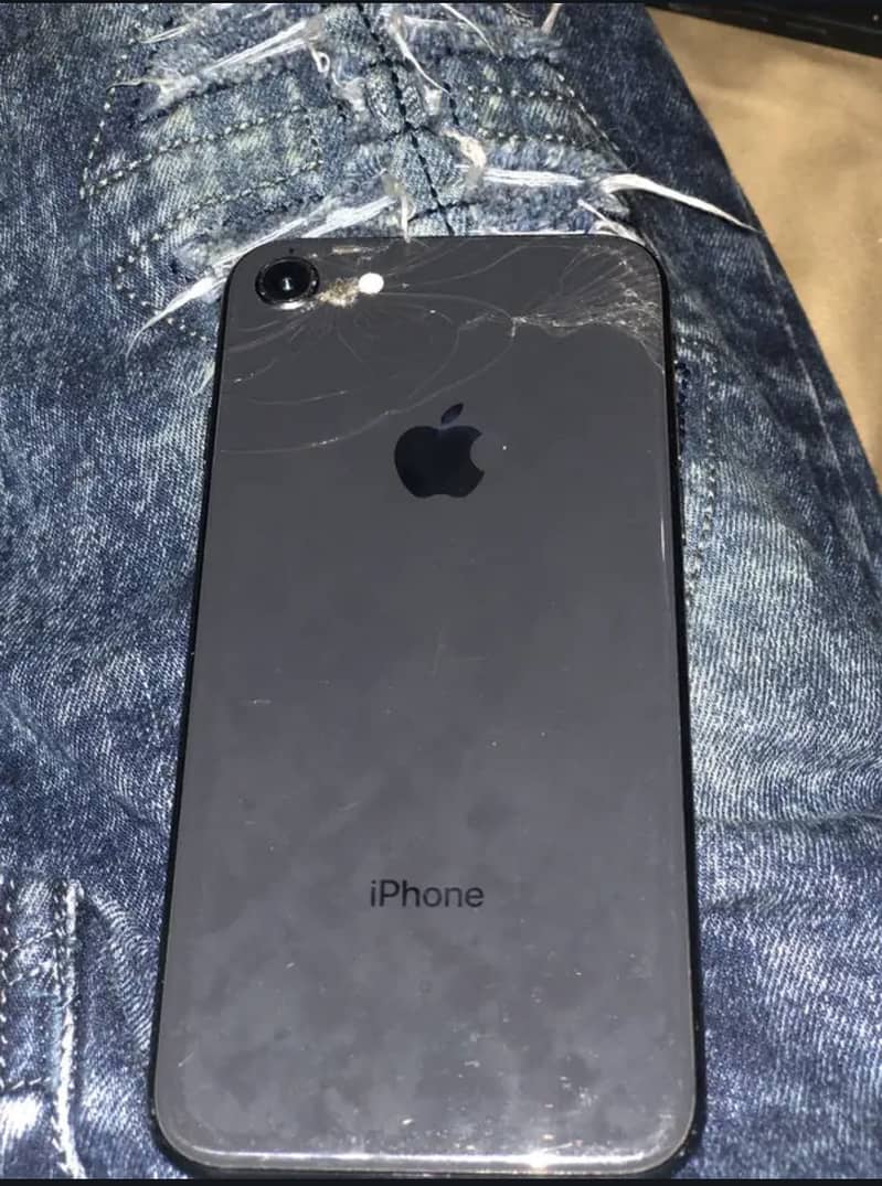 Apple iPhone 8 2