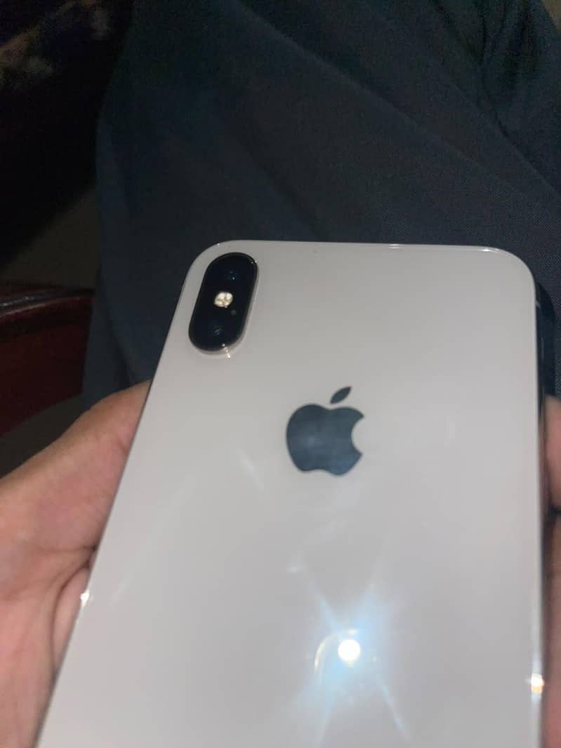 Apple iPhone X 2