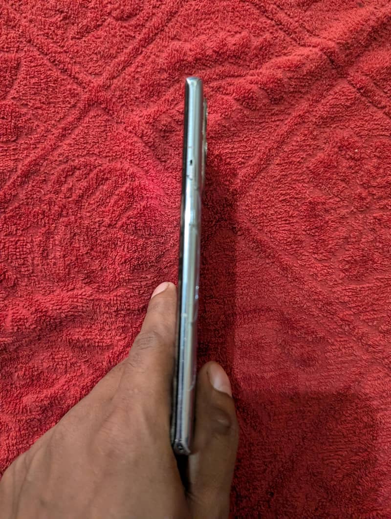 One Plus 9 Pro 5G 14