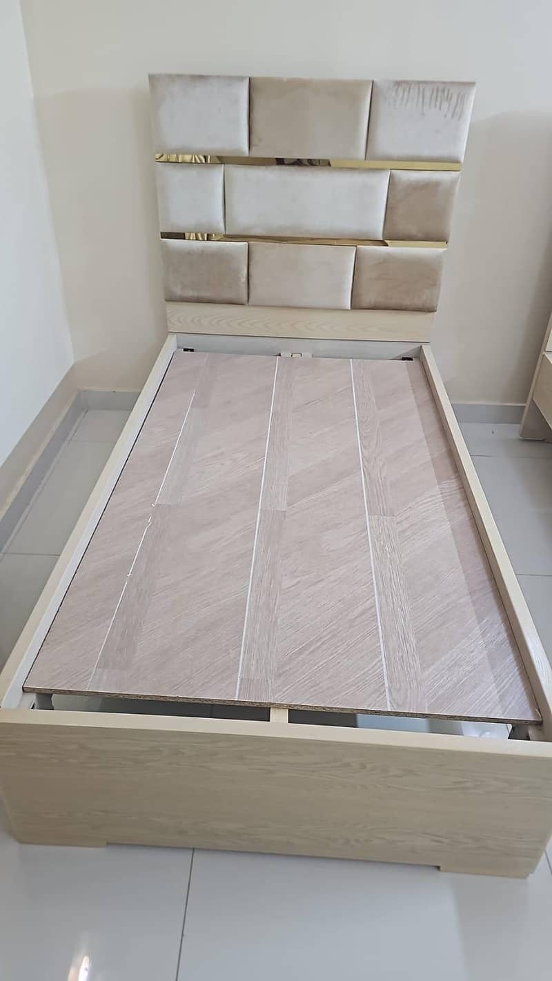 2 single bed 0