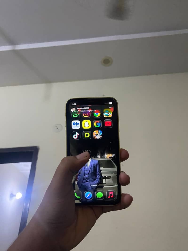 Apple iPhone 11 1