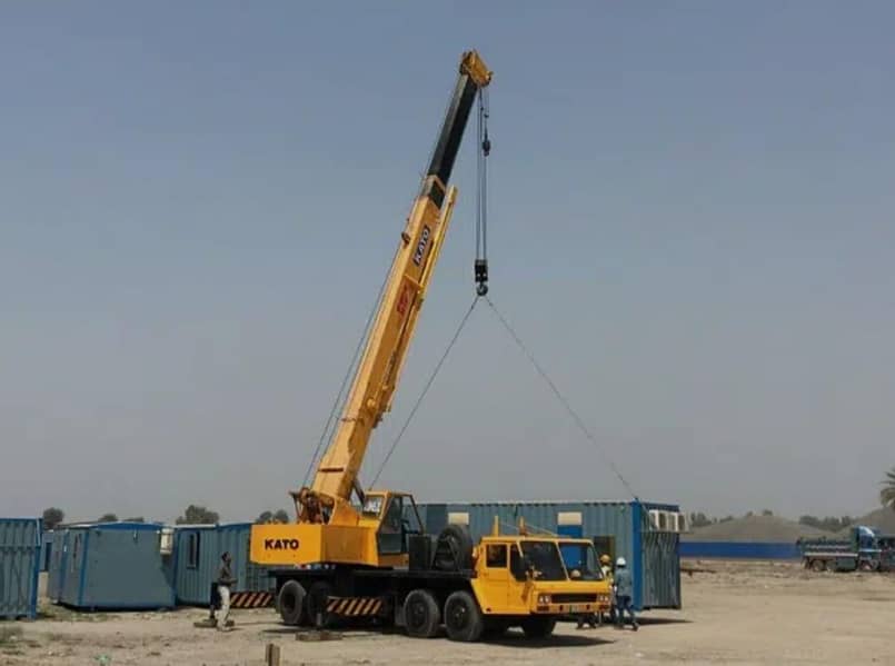 heavy machinery loading unloading 7