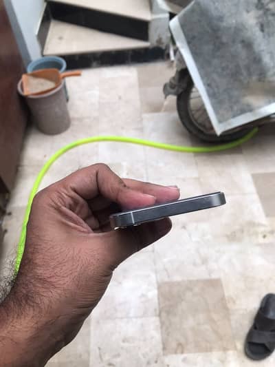 Apple iPhone 12 Pro
