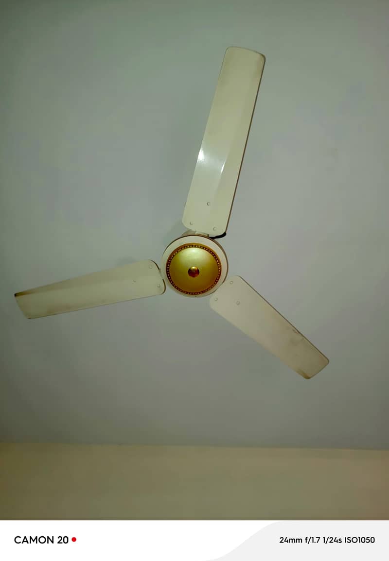 indus Ceiling Fan – Good Condition 1