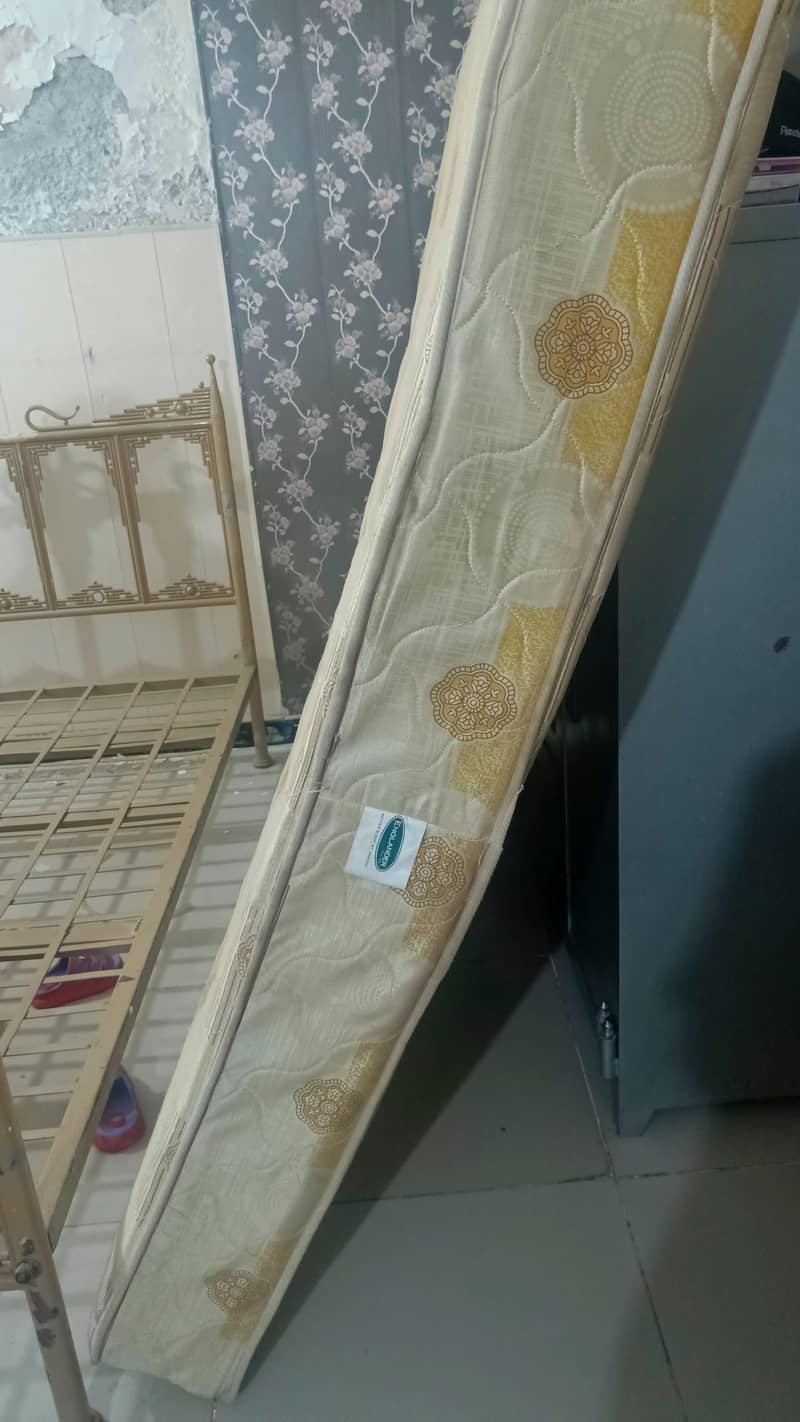 Englander Mattress 2