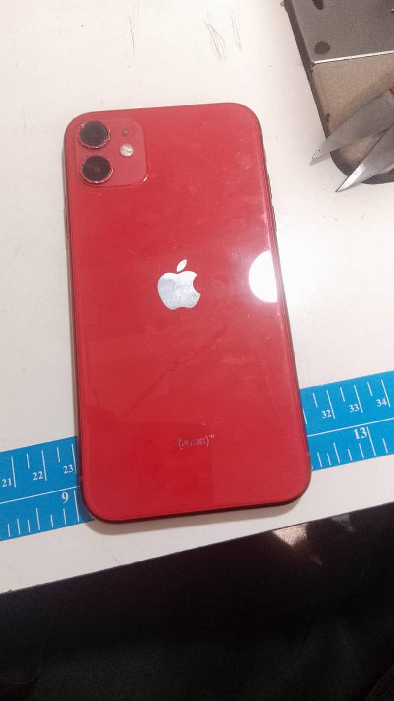 Apple iPhone 11 4