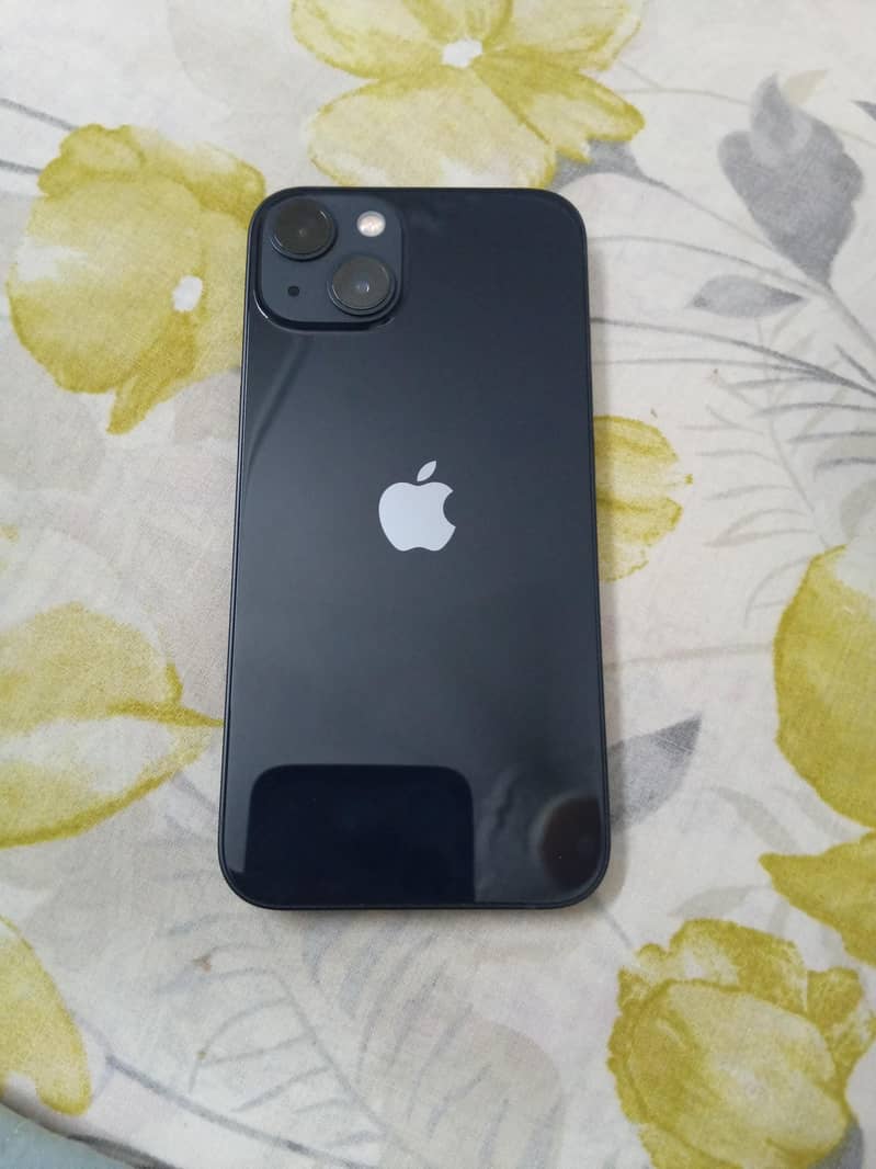 Apple iPhone 13 1