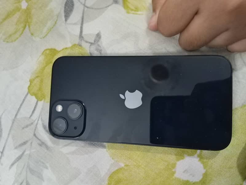 Apple iPhone 13 3