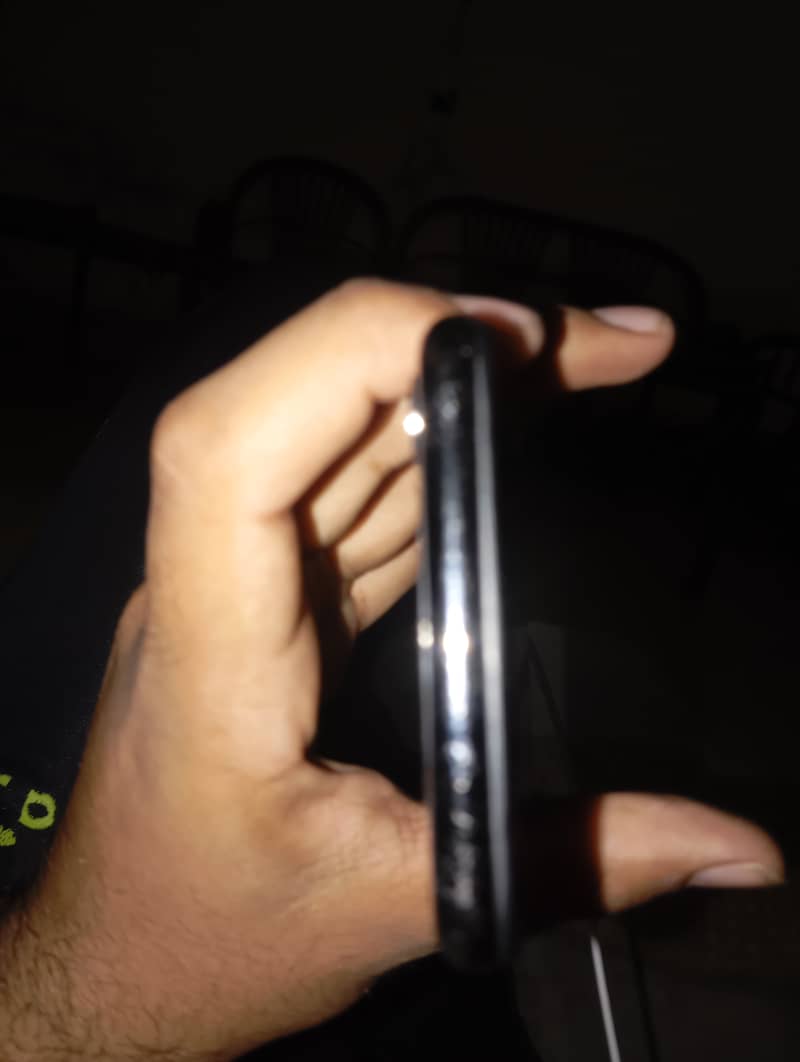 Apple iPhone X 2