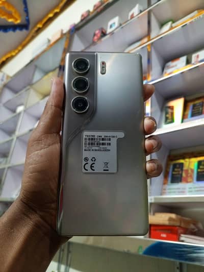 Tecno comon 40 pro 16gb 256gb my wtsp/0323-69;25-886