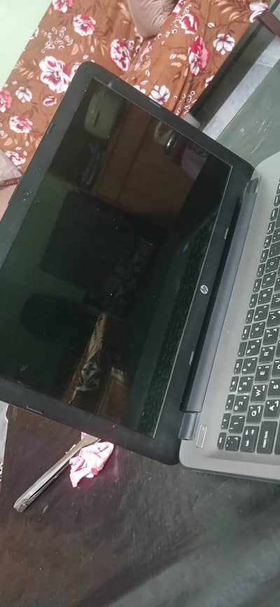 HP laptop good working
