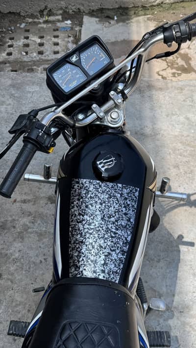 Honda 125 25 model