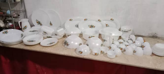 Arcopal dinner set