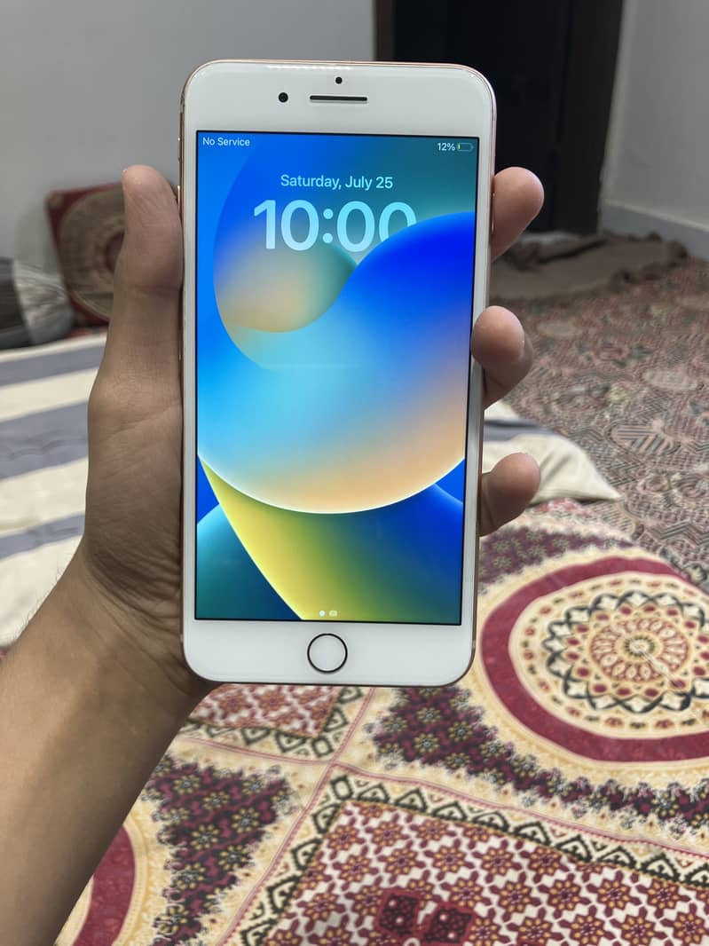 Apple iPhone 8 Plus 14