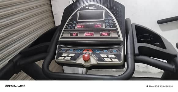 Treadmill ac motor