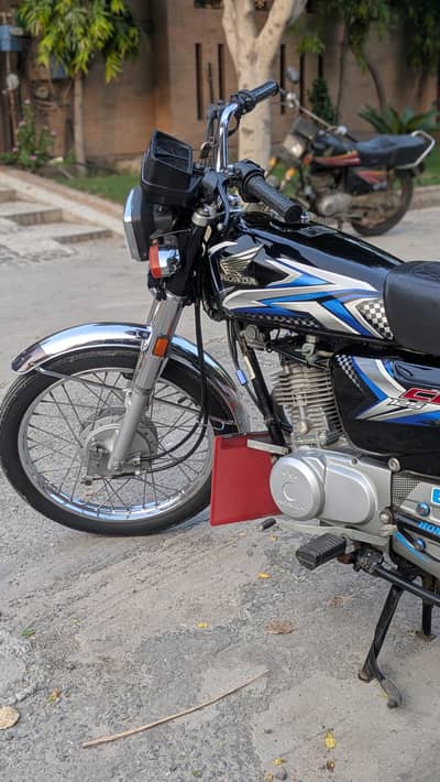 Honda 125 24/25 model