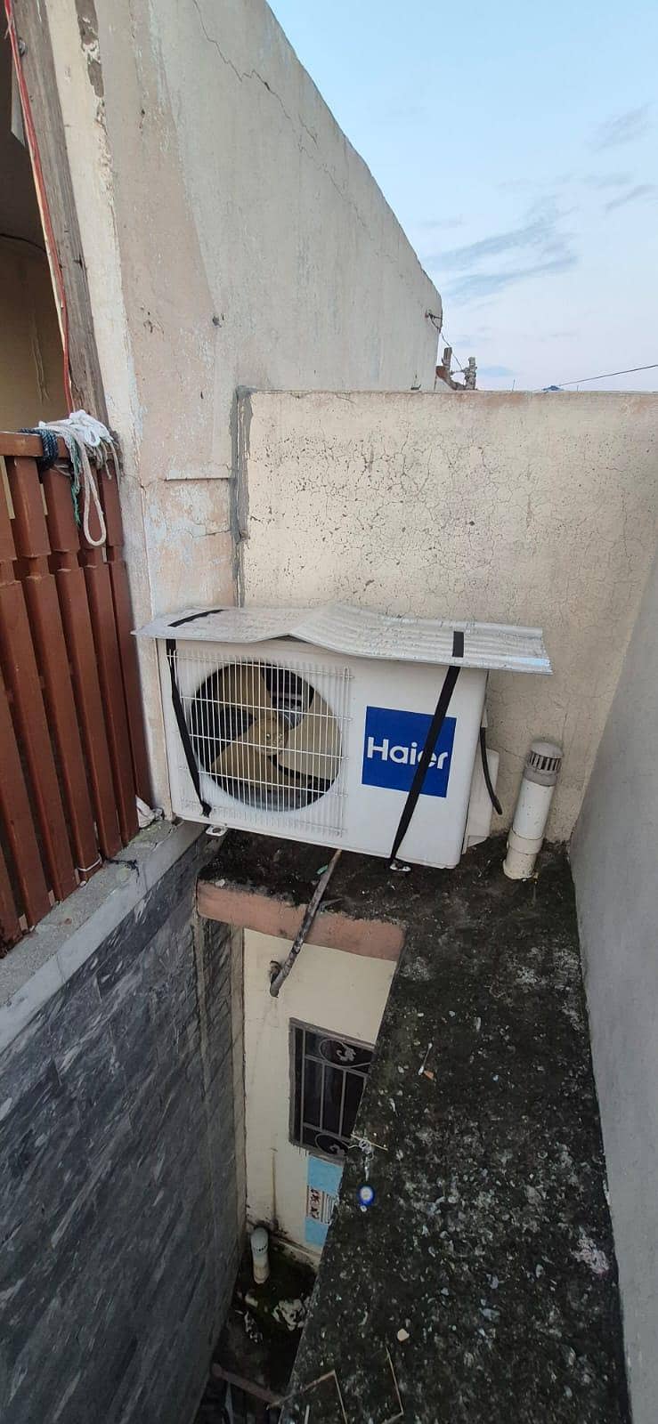 Haier Split Unit 1