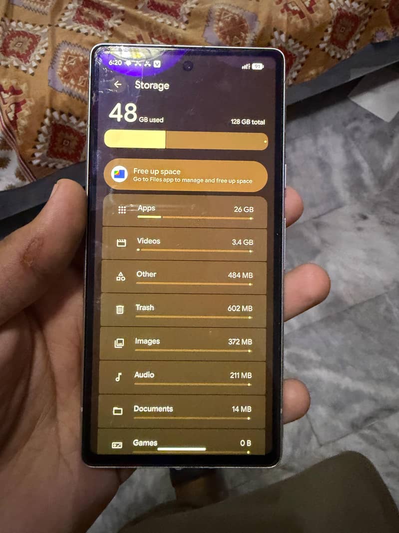 Google Pixel 7a 4