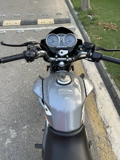 honda CB 150F