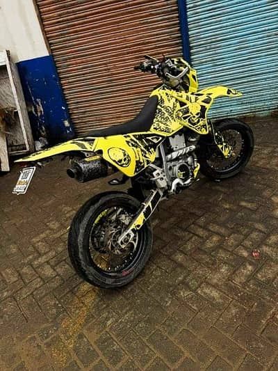 Suzuki DR-Z400SM 400cc Supermoto – Premium Condition
