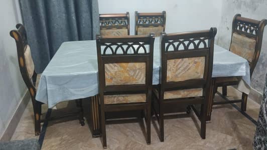 Dinning table